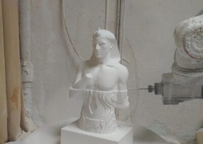 EGod - bust in lucru